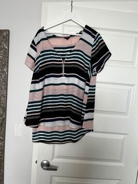 Torrid size 1 blouse